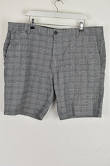NEXT Grey Chino Shorts size 42R Mens Straight Fit Outdoors Outerwear Menswear